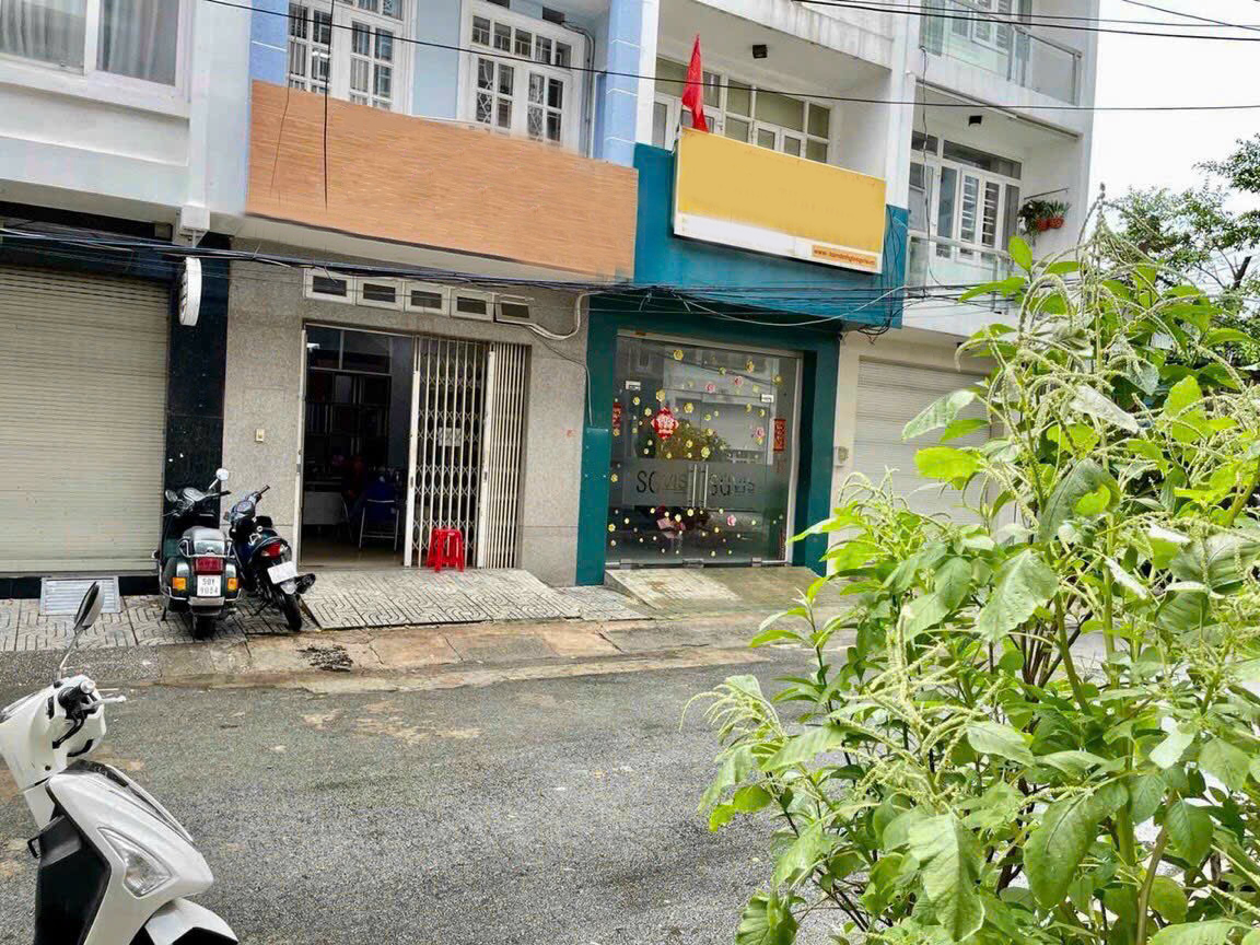  cho thuê nhà nguyên căn MTĐ Hoa Trà, P7, Q.Phú Nhuận